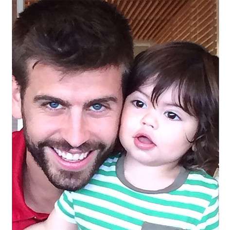 Жерар Пике с сыном. Фото: Instagram.com/shakira.