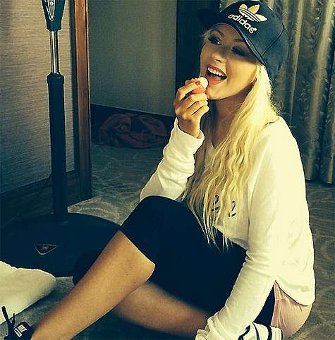 Кристина Агилера. Фото: Instagram.com/xtina. Кристина Агилера. Фото: Instagram.com/xtina.