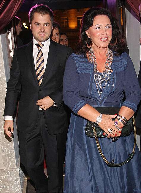 У Евгения Гора и Надежды Бабкиной разница в возрасте тридцать лет. Но кто ее замечает?