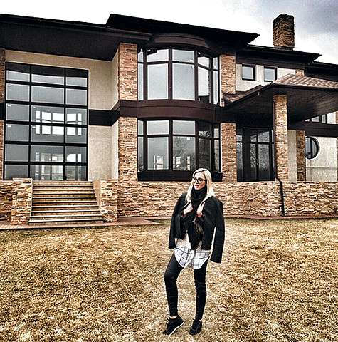 Ольга Бузова уже показала поклонникам свой загородный дом. Фото: Instagram.com.