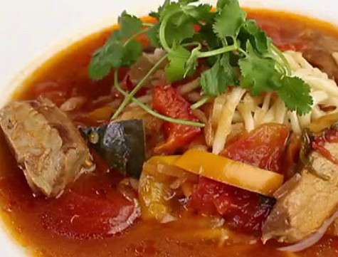 Суп-лапша с томатами. Фото: материалы пресс-служб.