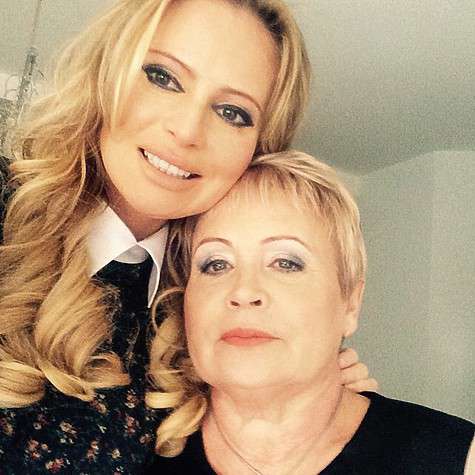 Дана помирилась с мамой. Фото: социальные сети