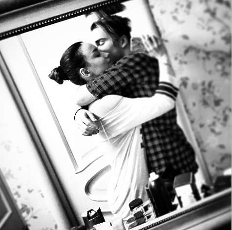 Большинство поклонников считают, что Вика и Дмитрий – красивая пара. Фото: социальные сети