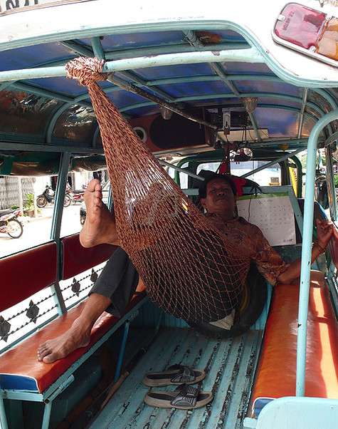 Многие тайцы уверяют, что пхукетцы – сплошь недалекие бездельники.