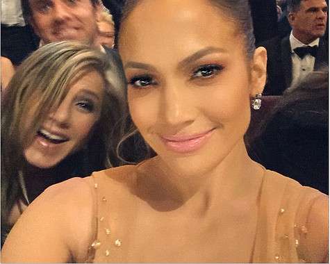 Это селфи стало невероятн популярным в сети. Фото: инстаграм Это селфи стало невероятн популярным в сети. Фото: инстаграм