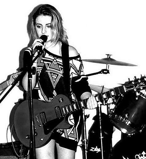 Дочь Леонида Агутина и Анжелики Варум увлекается тяжелым роком. Фото: Instagram.com.