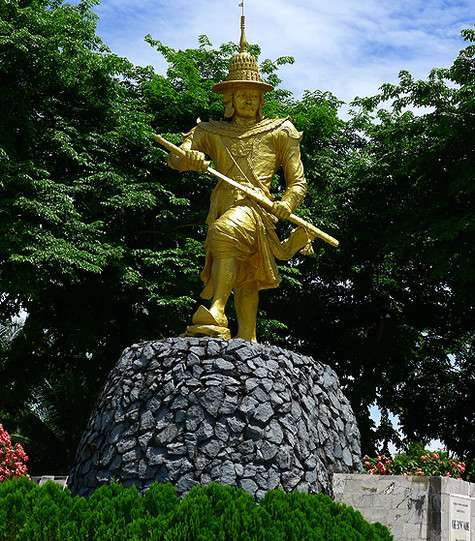 Воинственная Мьянма (она же – Бирма) еще не так давно была закрыта для иностранцев.