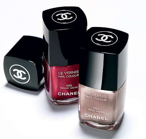 Rouge Allure Moire от Chanel. Фото: материалы пресс-служб.