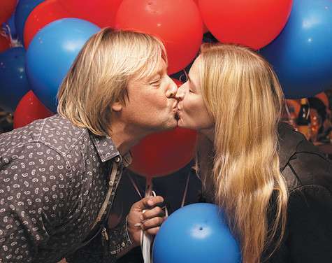 Дмитрий Харатьян с женой Мариной по-прежнему одна из самых романтичных пар на фестивале. Фото: Наталья Бантле.