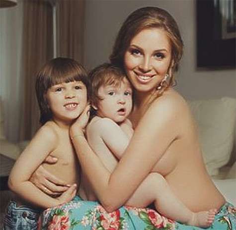 Полина Диброва с детьми. Фото: Instagram.com/polinadibrova.