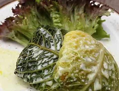 Голубцы карри с кокосовым молоком. Фото: материалы пресс-служб.