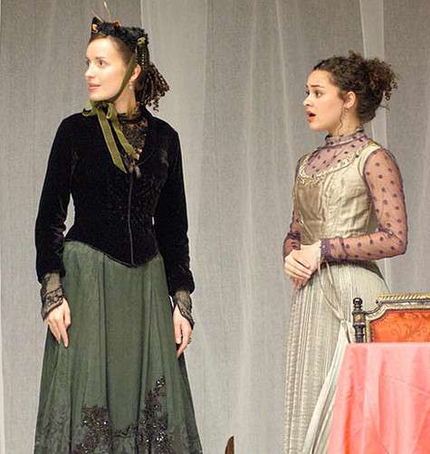 «Театр - это место, где можно продемонстрировать свое актерское мастерство и талант». Фото: личный архив актрисы.