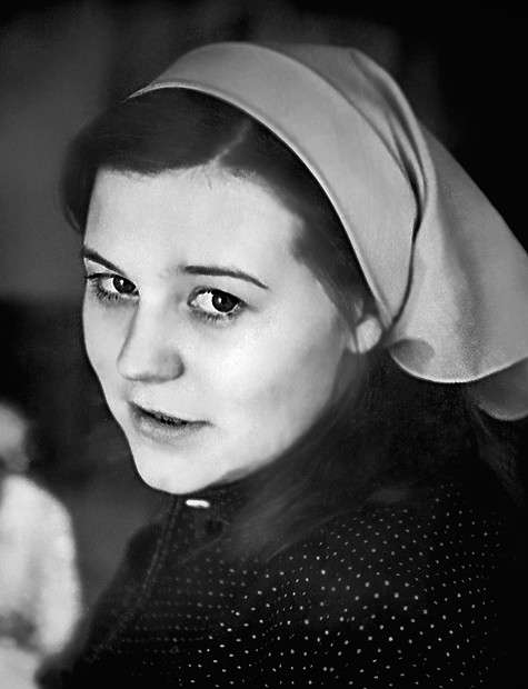 В кино Максим пришел благодаря старшей сестре Елене, студентке ВГИКа. Но не стал режиссером, как она. Его всегда привлекала «драматургия кадра». Фото: личный архив Михаила Осадчего.