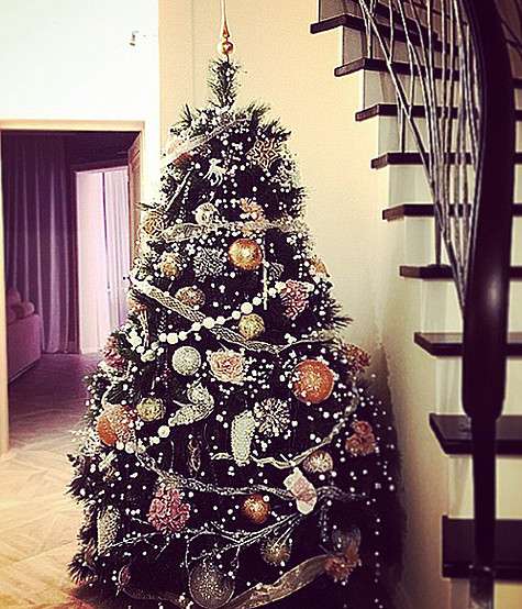 Juliakovalchuk: “Наша. Сами. Уже... Чем раньше, тем веселее”. Фото: Instagram.com/Juliakovalchuk.