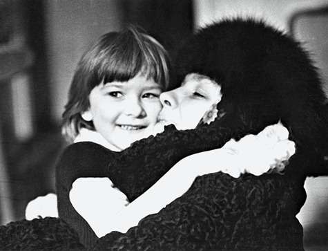 Маленькая Даша с мамой, актрисой Натальей Теняковой. Дочка была долгожданной и очень любимой. Родителей огорчал только ее плохой аппетит. Фото из личного архива Дарьи Юрской.