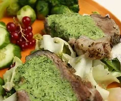 Запеченная свинина «Лакомый кусочек». Фото: материалы пресс-служб.