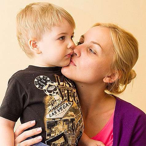 Анна Городжая с сыном. Фото: Instagram.com/anna_gorod.