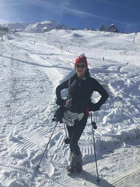 Кэтрин Зета-Джонс в восторге от Французских Альп. Фото: социальные сети