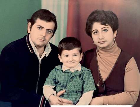 «Мои родители мечтали, чтобы я был не КВНщиком, а нефтяным магнатом». Фото: личный архив Михаила Галустяна. «Мои родители мечтали, чтобы я был не КВНщиком, а нефтяным магнатом». Фото: личный архив Михаила Галустяна.