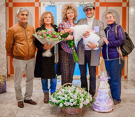Ивета Рогова на днях выписалась из роддома. С семьей. Фото: материалы пресс-служб.