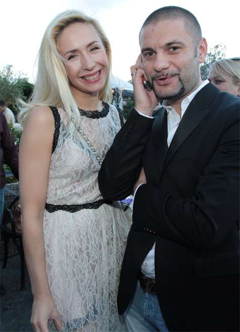 В 2012 году Анастасия и Юрий отметили трехлетнюю годовщину свадьбы, а вместе они уже больше четырех лет. Спортсменку удивляет, что можно не надоедать друг другу такое продолжительное время. Фото: Лилия Шарловская. В 2012 году Анастасия и Юрий отметили трехлетнюю годовщину свадьбы, а вместе они уже больше четырех лет. Спортсменку удивляет, что можно не надоедать друг другу такое продолжительное время. Фото: Лилия Шарловская.