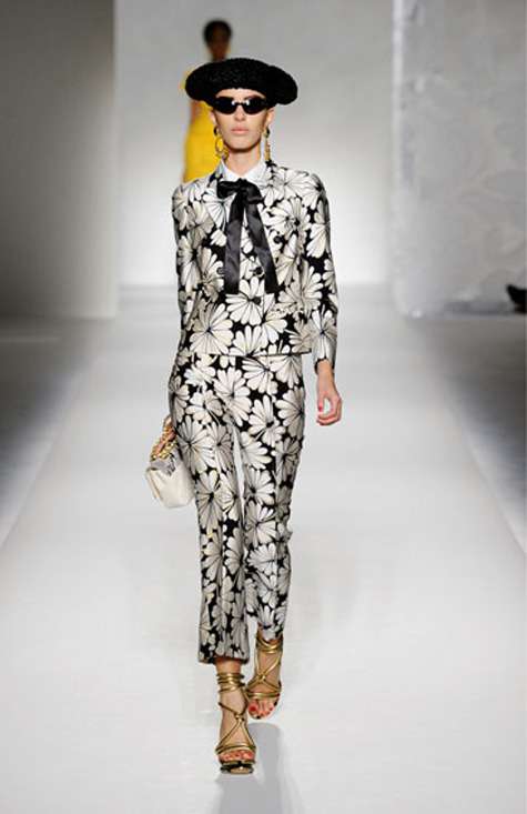 Moschino. Фото с официального сайта www.moschino.com