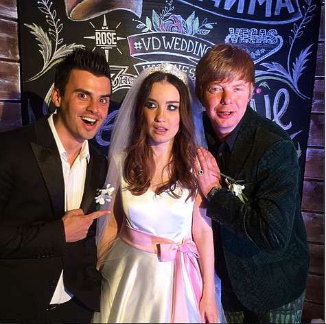 Андрей Григорьев-Аполлонов подписал в шутку эту фотографию: «Потеряли муженька». Фото: социальные сети