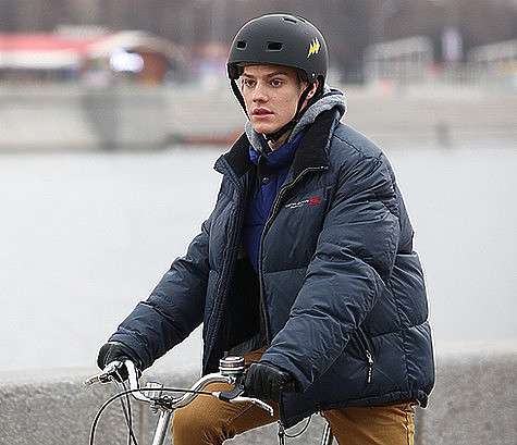 Павел Табаков дебютировал в кино в картине «Звезда». А скоро на экраны выйдет новая картина с его участием – «Орлеан». Ей уже прочат и «Золотой орел», и «Нику», и даже поездку на Каннский кинофестиваль». Фото: материалы пресс-служб.