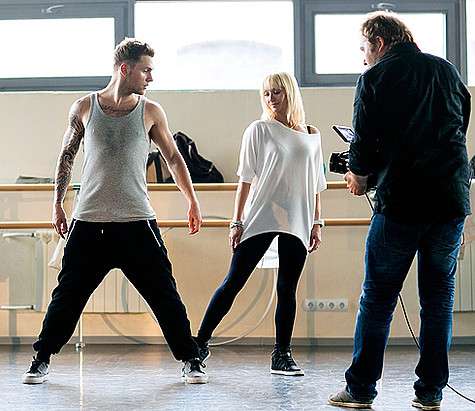 По словам певца, в новом видео будет не только романтичная история любви, но и потрясающая хореография. Фото: материалы пресс-служб.