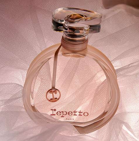 Repetto. Фото: материалы пресс-служб. Repetto. Фото: материалы пресс-служб.