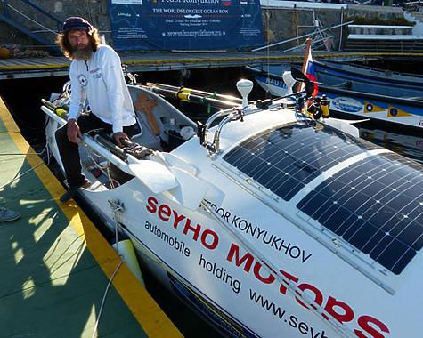 Федор Конюхов пересек Тихий океан на лодке с веслами за 159 дней, 16 часов и 58 минут. Это мировой рекорд. Фото: материалы пресс-служб.