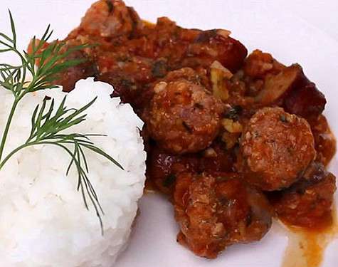 Ругай с колбасками. Фото: материалы пресс-служб.