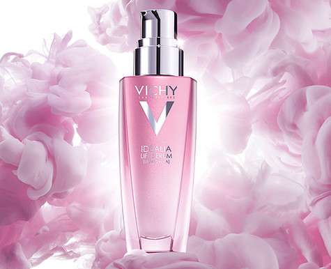 Сыворотка Idealia Life Serum от Vichy уменьшает покраснения, сужает поры и выравнивает тон кожи.