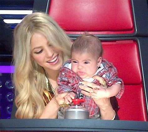 Маленький Милан сам нажал на красную кнопку. Фото: Twitter.com.