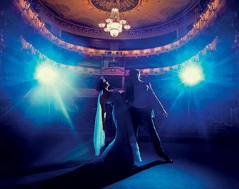 Свадьбу молодые люди решили отпраздновать в театре, который и свел их вместе. Фото: личный архив Полины Долинской.