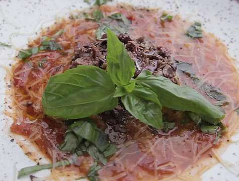 Суп «Паппа аль помодоро». Фото: материалы пресс-служб. Суп «Паппа аль помодоро». Фото: материалы пресс-служб.