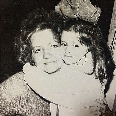 Ольга Маковецкая с мамой. Фото: Instagram.com/olgamakovetskaya.