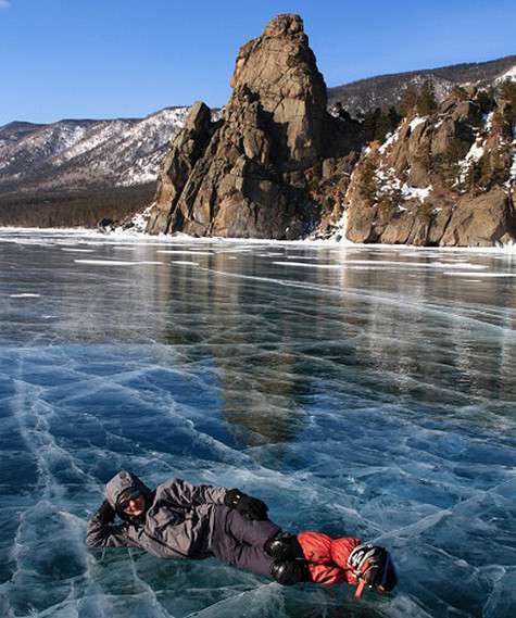 Горная местность - это не только горы, но и горные реки и озера. Фото: материалы пресс-служб. Горная местность - это не только горы, но и горные реки и озера. Фото: материалы пресс-служб.