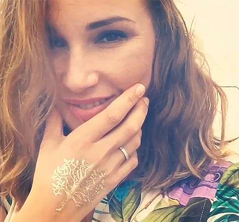 «Живая фотография» Анфисы Чеховой. Фото: Instagram.com/achekhova.