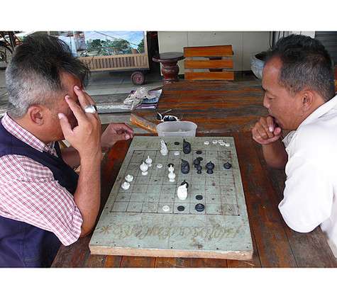 Жизнь в Чианг Конге тянется размеренно и неспешно.