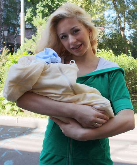 Сын Гребенкиной, которому сейчас уже 2,5 года, в семье пока барин и ему позволяется все. Фото: Лилия Шарловская. Сын Гребенкиной, которому сейчас уже 2,5 года, в семье пока барин и ему позволяется все. Фото: Лилия Шарловская.