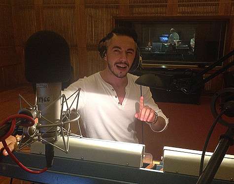 «Это первый из множества озвученных мною персонажей, в чью артикуляцию мне совершенно не нужно было попадать», - говорит Тимур Родригез. Фото: материалы пресс-служб.