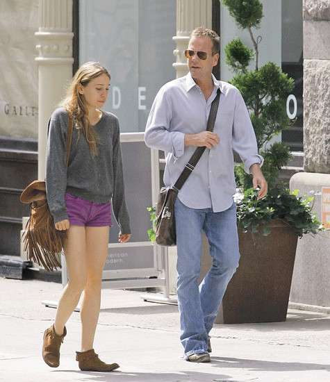 Проблемы с детьми возникают у любых родителей. Когда дочь актера Сара Джуд была в возрасте между 12 и 13 годами, Кифер тоже с трудом находил с нею общий язык. Проблемы с детьми возникают у любых родителей. Когда дочь актера Сара Джуд была в возрасте между 12 и 13 годами, Кифер тоже с трудом находил с нею общий язык.