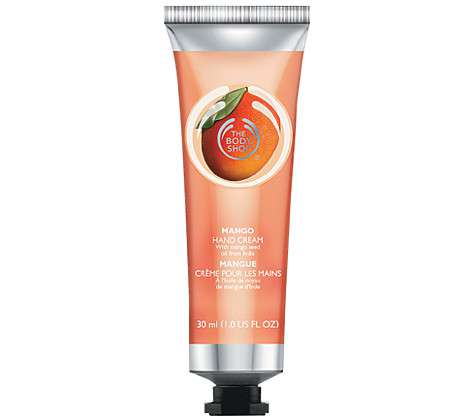 Увлажняющий крем для рук с ароматом «Манго» из новой серии от The Body Shop. Фото: материалы пресс-служб.