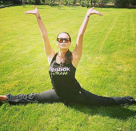 Сейчас Ляйсан Утяшева разрабатывает послеродовую программу и тестирует ее на себе. Результаты впечатляют. Фото: Instagram.com/liasanutiasheva. Сейчас Ляйсан Утяшева разрабатывает послеродовую программу и тестирует ее на себе. Результаты впечатляют. Фото: Instagram.com/liasanutiasheva.