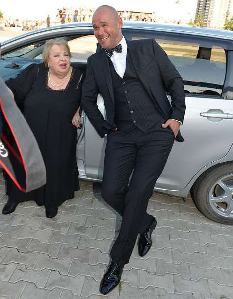 Максим Аверин и Наталья Крачковская. Максим Аверин и Наталья Крачковская.