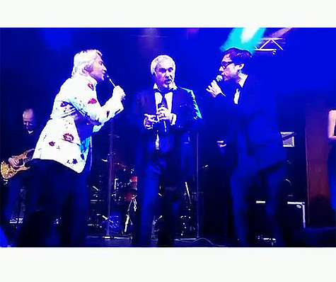 На помолвке Ульяны Цейтлиной Николай Басков с Максимом Галкиным и Валерием Меладзе исполнили хит группы «ВИА Гра» «Океан и три реки». Фото: Instagram.com/belonika.