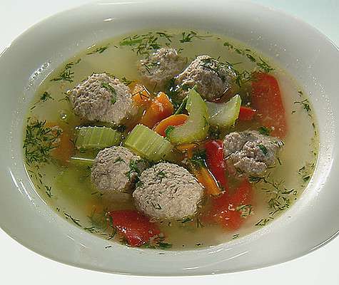 Овощной суп с фрикадельками. Фото: материалы пресс-служб.