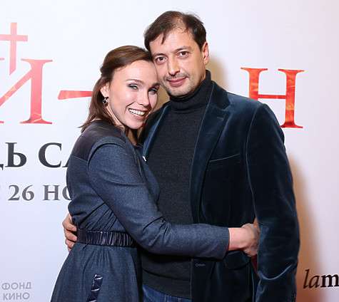 Дарья Екамасова с гражданским мужем Денисом.