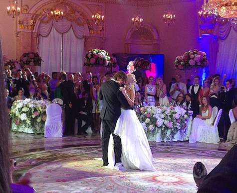 Первый танец молодоженов. Фото: Instagram Тани Терешиной.